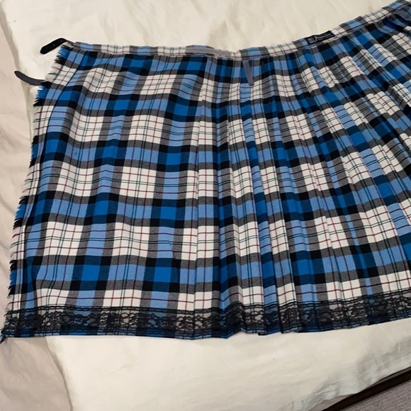 Authentic Strathmore Scotland wool wrap-around kilt - Picture 5 of 10